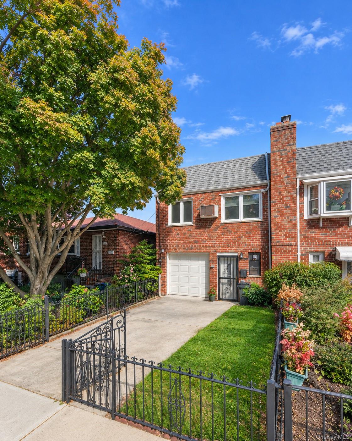 1835 21st Dr