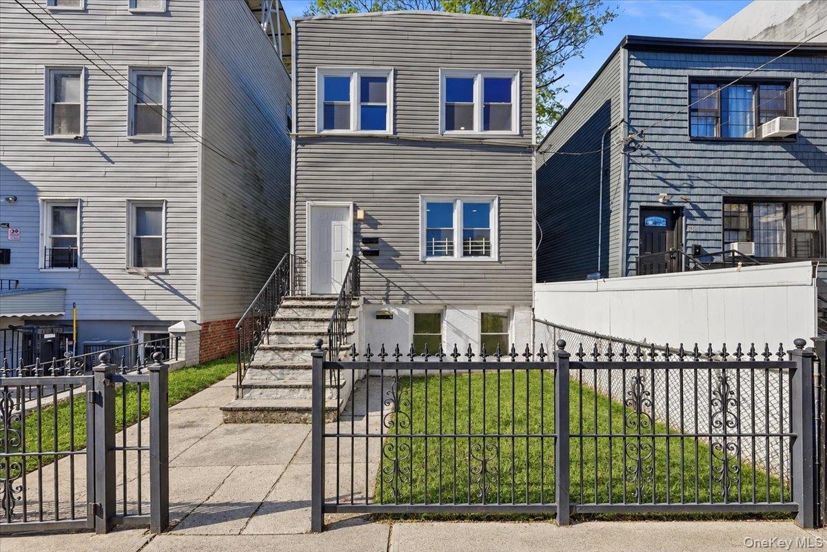 198 Shepherd Ave