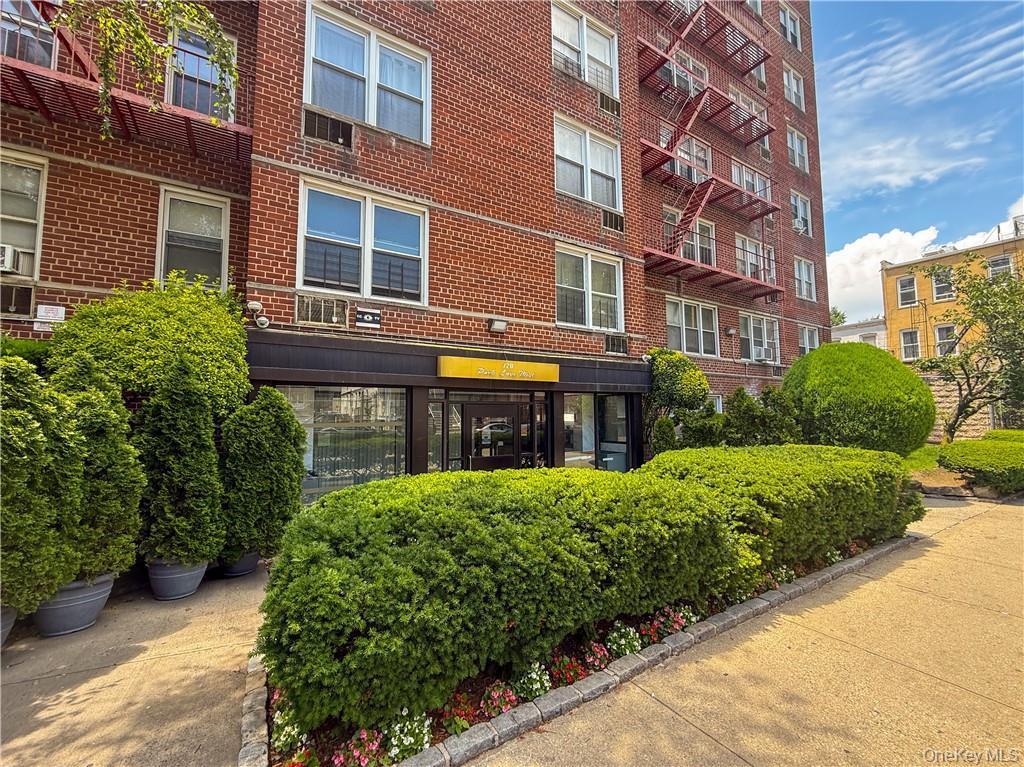 720 E 31st St Unit 5K
